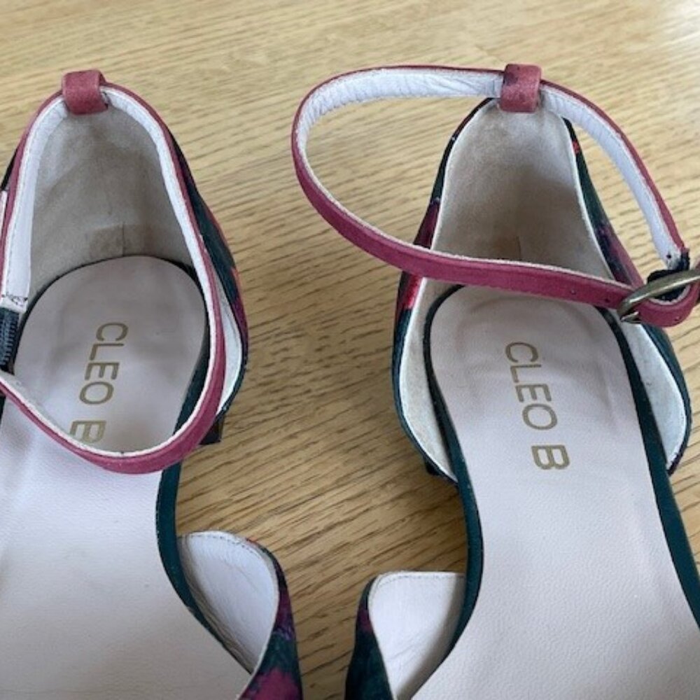 CLEO B FLATS Leather and Fabric Shoes with Ankle Strap, SIZE 38, Barely Worn - Picture 4 of 12
